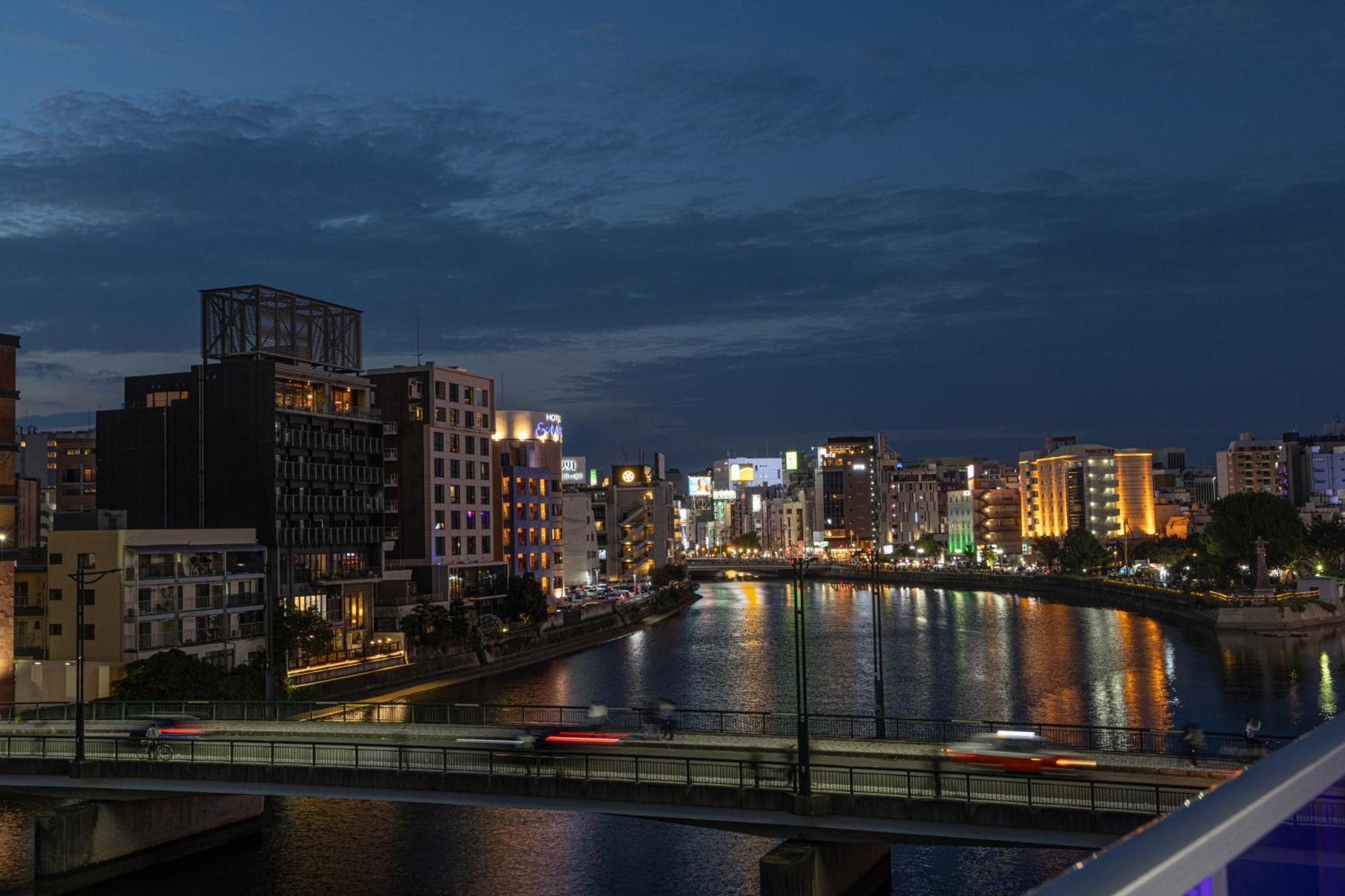 Rivil Hakata Fukuoka (Fukuoka)